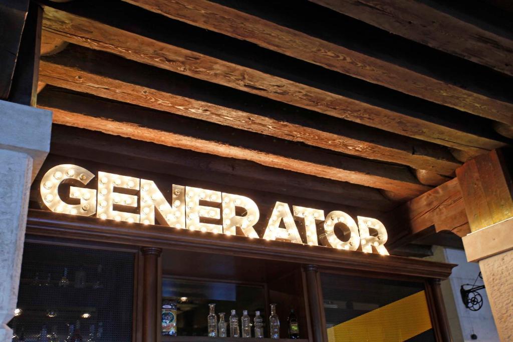 Generator Veneza Exterior foto